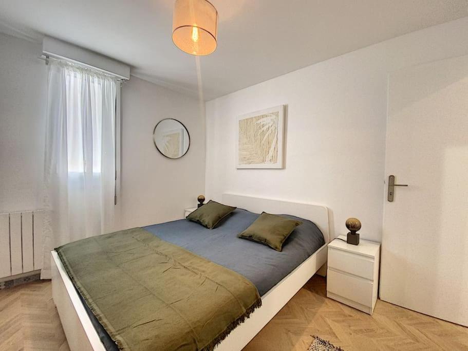 Appartement Style Architecte Proche De La Plage カンヌ エクステリア 写真